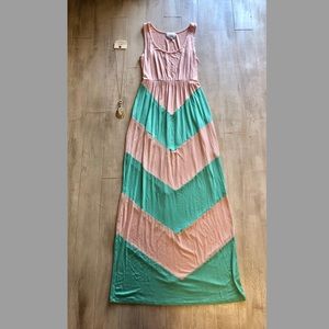 MEDIUM COVETED CLOTHING MAXI DRESS